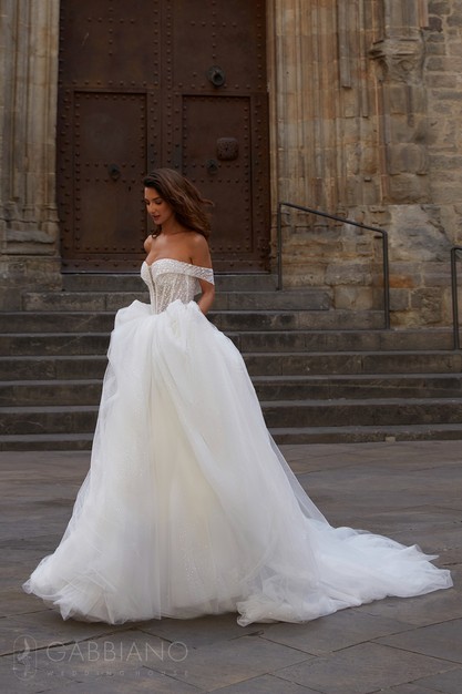 Gabbiano. Свадебное платье Грианна. Коллекция Wild Rose 
