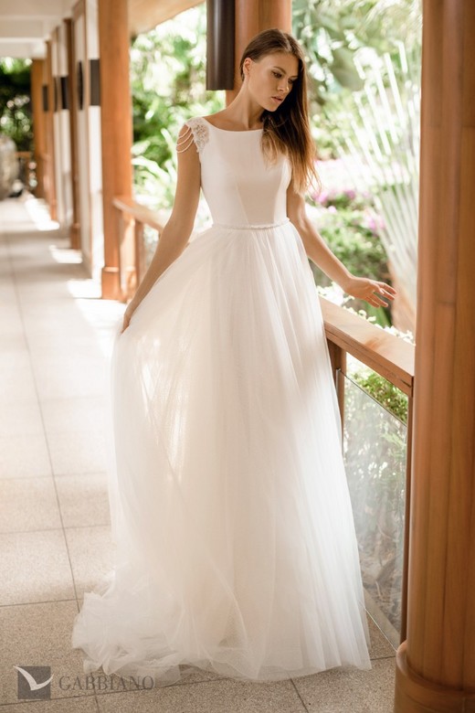 Свадебное платье  Ордесса А-силуэт, Простые, С открытой спиной